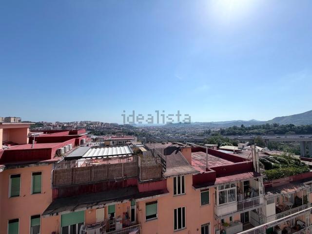 Appartamento in vendita a Municipalità 5, Campania