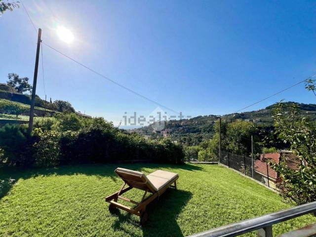 Appartamento in vendita a San Lorenzo Al Mare, Liguria
