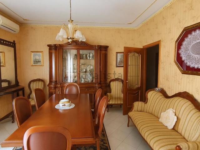 Appartamento in vendita a Casteggio, Lombardia