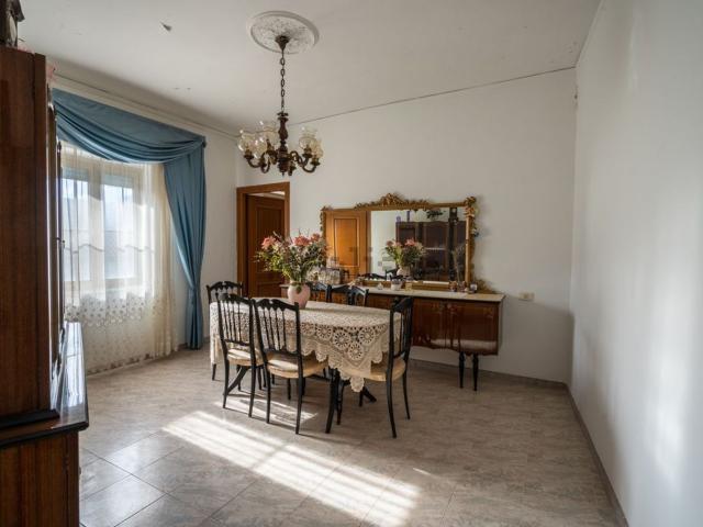 Appartamento in vendita a Canepina, Lazio