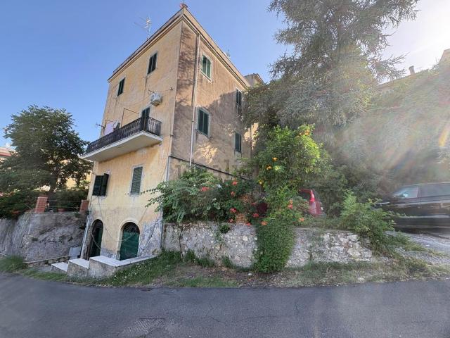 Appartamento in vendita a Le Mortelle, Roma Capitale