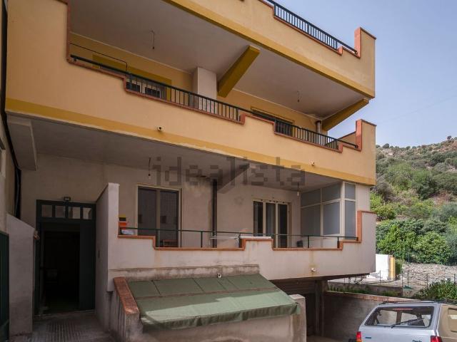 Appartamento in vendita a Roccalumera, Sicilia