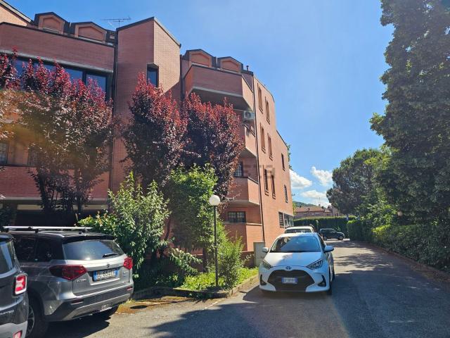 Appartamento in vendita a Unione dei comuni Valli del Reno, Lavino e Samoggia, Zola Predosa