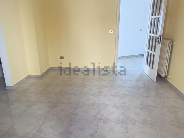 Appartamento in vendita a Montoro, Campania