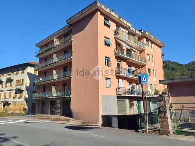 Appartamento in vendita a Busalla, Liguria