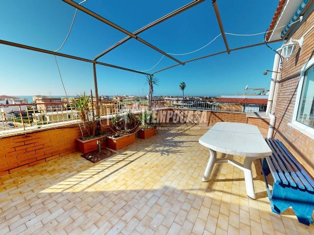 Appartamento in vendita a Torre Flavia, Roma Capitale