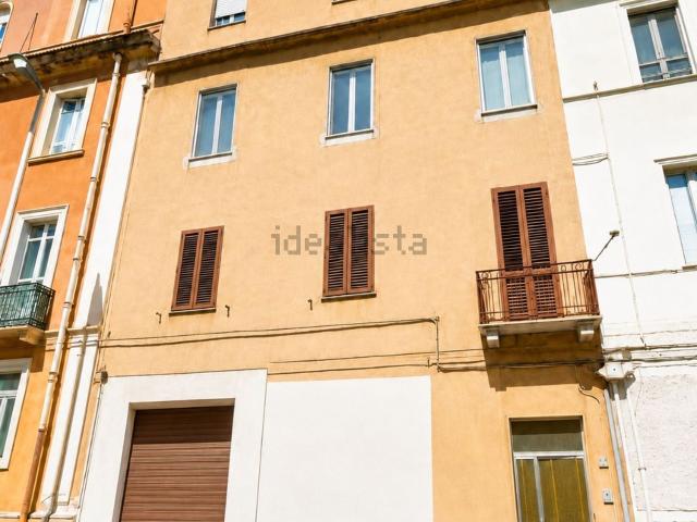 Appartamento in vendita a San Benedetto, Cagliari