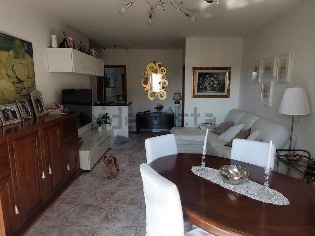 Appartamento in vendita a Santa Barbara, Chieti