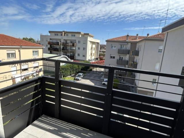 Appartamento in vendita a Mestre-Carpenedo, Venezia