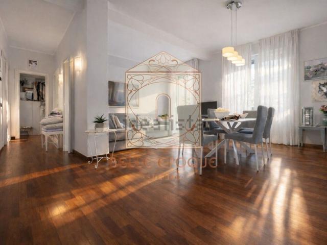 Appartamento in vendita a Viareggio, Toscana