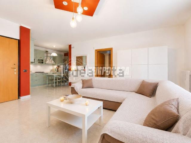 Appartamento in vendita a Puglia, Bari