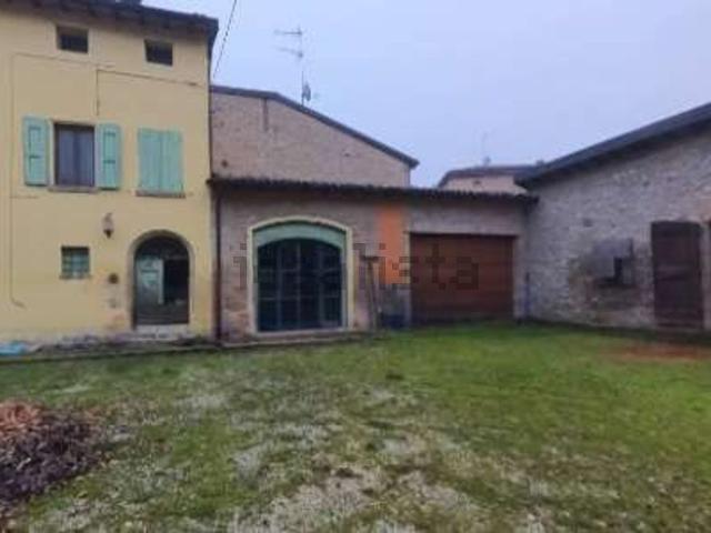 Appartamento in vendita a Unione di comuni Terre di Castelli, Castelvetro Di Modena