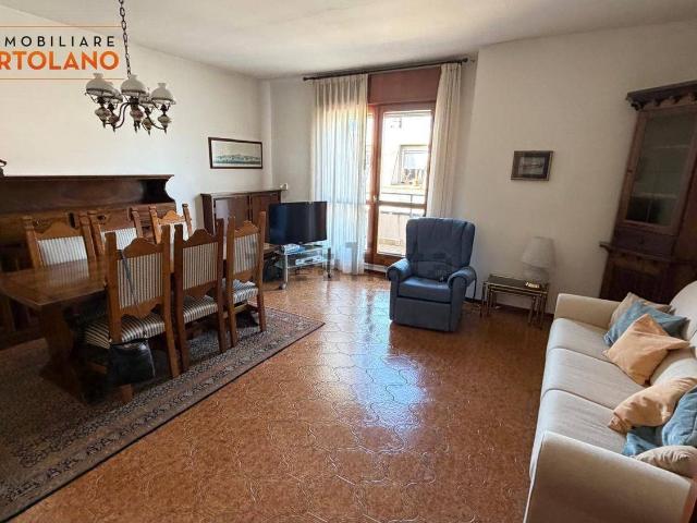 Appartamento in vendita a Monfalcone, Friuli-Venezia Giulia