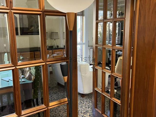 Appartamento in vendita a Sant'Agostino esterna-Porta Castello, Re