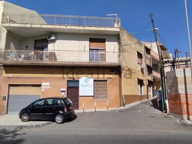 Appartamento in vendita a Picanello-Ognina-Barriera-Canalicchio, Catania