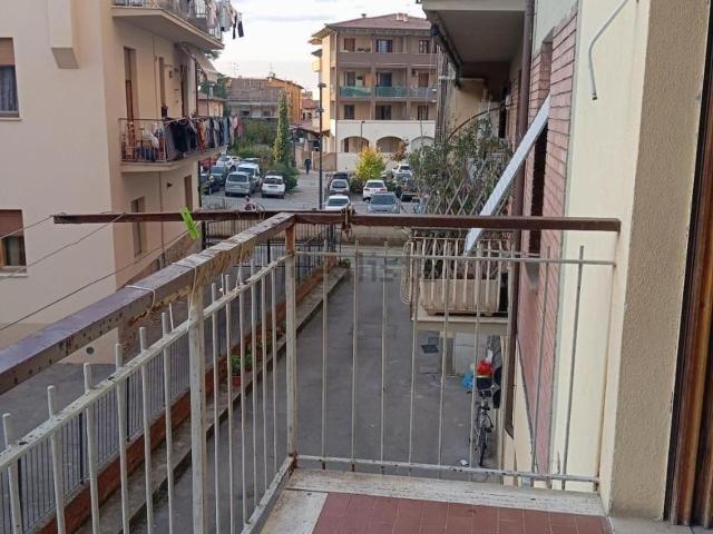 Appartamento in vendita a Centro, Poggibonsi