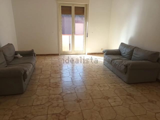 Appartamento in vendita a Aci Santa Lucia, Aci Catena