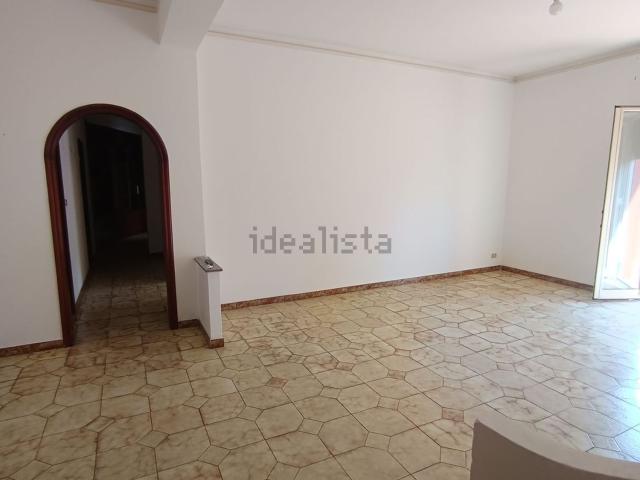 Appartamento in vendita a Aci Santa Lucia, Aci Catena