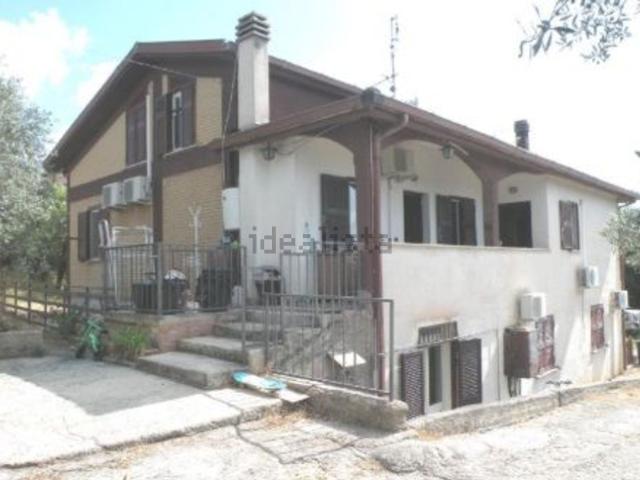 Appartamento in vendita a Fara Sabina, Lazio