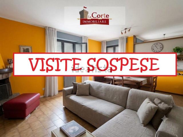 Appartamento in vendita a Biassono, Monza e della Brianza