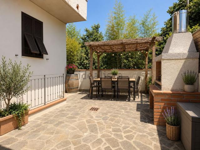 Appartamento in vendita a Pestello, Montevarchi