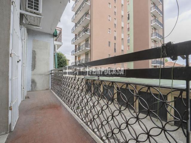 Appartamento in vendita a Abbiategrasso, Milano
