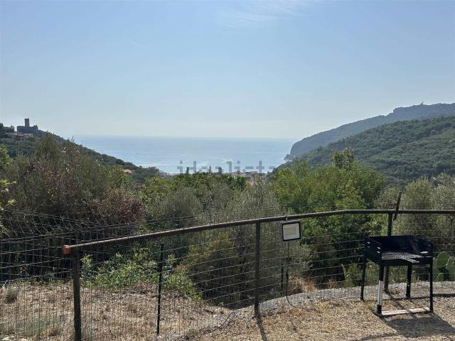 Appartamento in vendita a Noli, Liguria