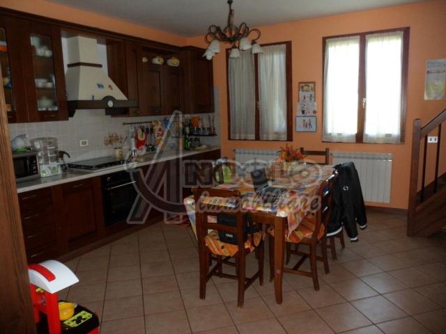 Appartamento in vendita a Canaro, Veneto