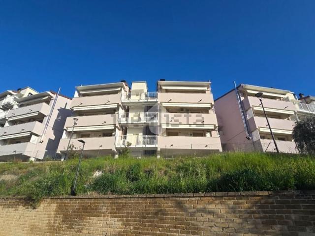 Appartamento in vendita a Castello, Marche