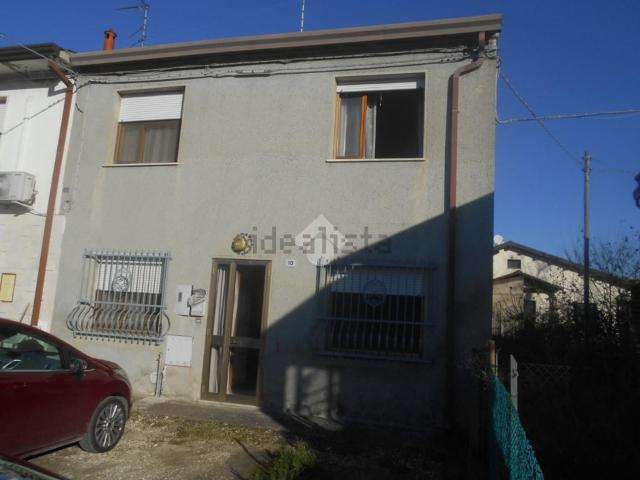 Appartamento in vendita a Lagosanto, Ferrara