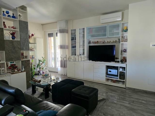 Appartamento in vendita a Marche, Macerata