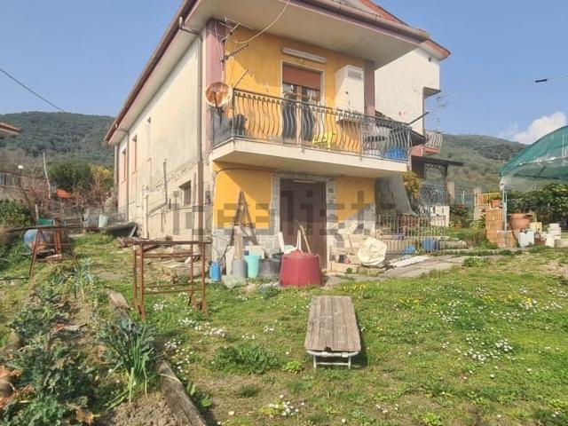 Appartamento in vendita a Giffoni Sei Casali, Campania