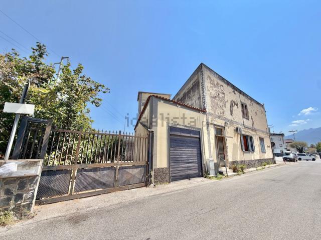 Appartamento in vendita a Pompei, Campania