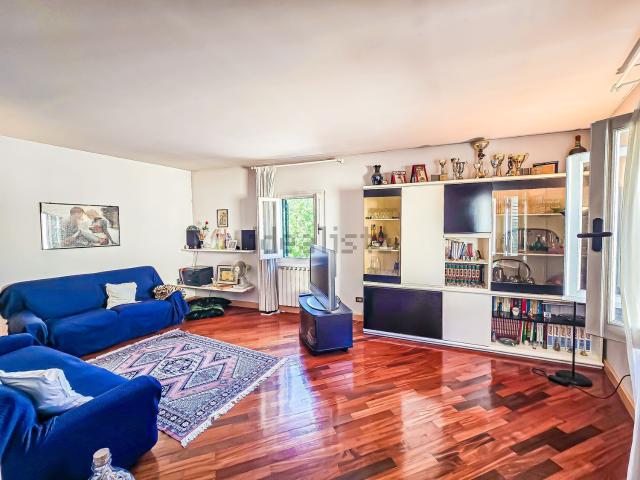 Appartamento in vendita a Galluzzo, Firenze