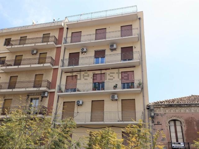 Appartamento in vendita a Aci Santa Lucia, Aci Catena
