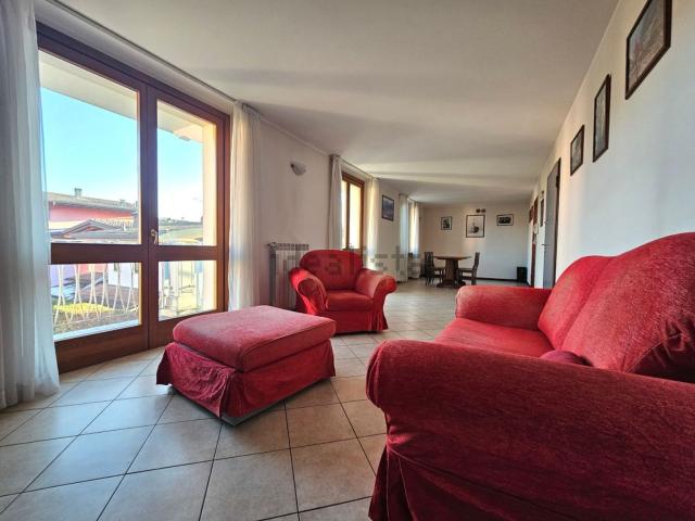 Appartamento in vendita a Casnigo, Lombardia