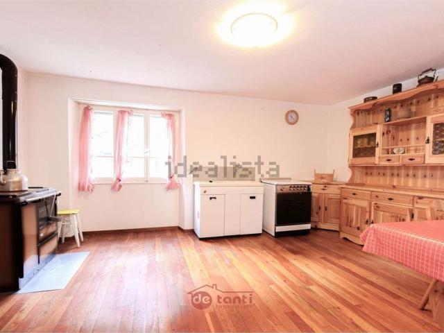 Appartamento in vendita a Comunità montana della Valchiavenna, Campodolcino