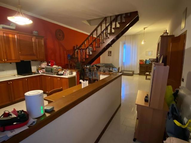 Appartamento in vendita a Benvenuti, Voghera