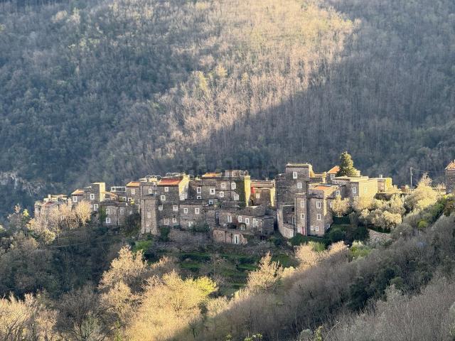 Appartamento in vendita a Castelbianco