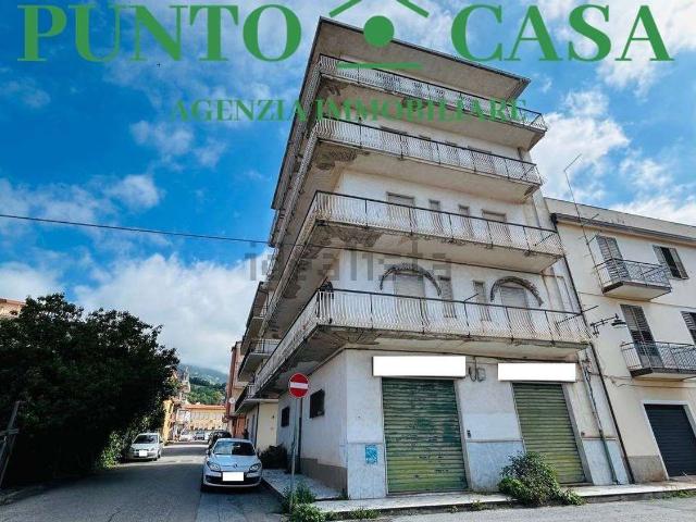 Appartamento in vendita a Rione San Nicola, Calabria