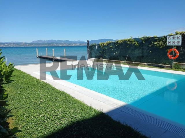Appartamento in vendita a Sirmione, Lombardia