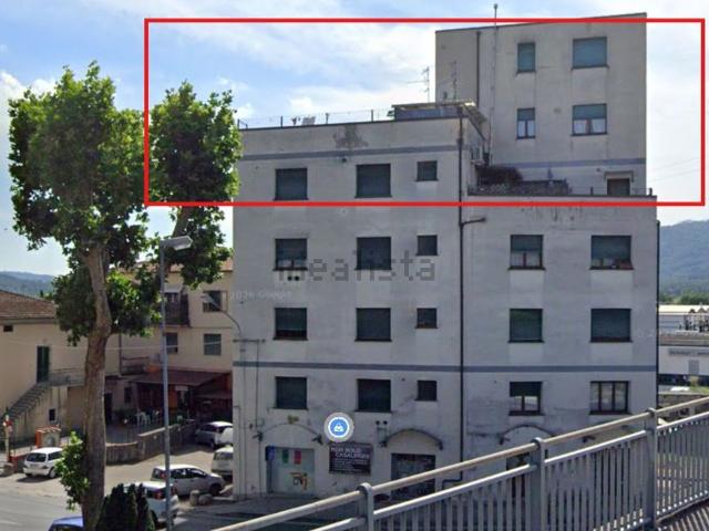 Appartamento in vendita a Pistoia, Toscana