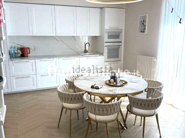 Appartamento in vendita a Osio Sotto, Lombardia