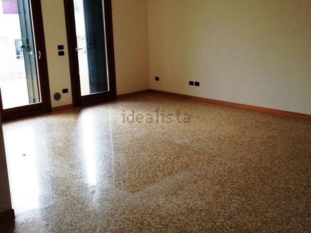 Appartamento in vendita a Monselice, Veneto