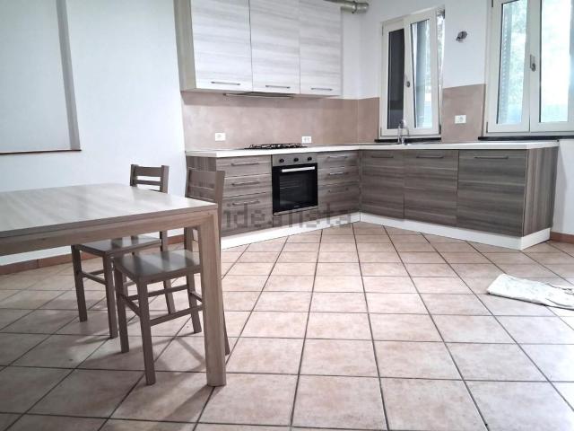 Appartamento in vendita a Zone, Capannori