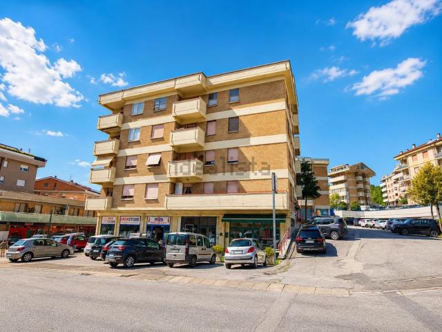 Appartamento in vendita a Borgo, Marche