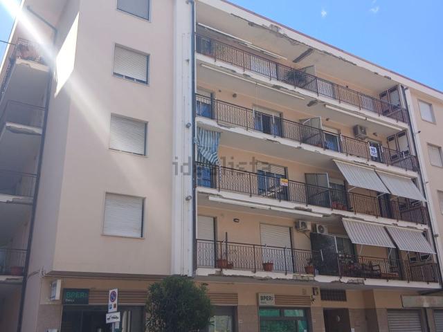 Appartamento in vendita a Calabria, Reggio Calabria