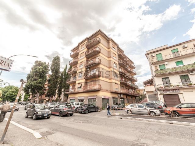 Appartamento in vendita a Guidonia Montecelio, Roma Capitale
