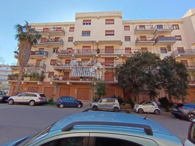 Appartamento in vendita a Calabria, Reggio Calabria