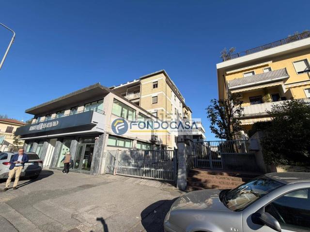 Appartamento in vendita a Carrara, Toscana